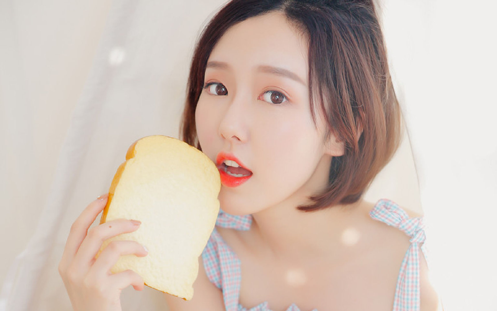 爵士三分33中7全场黯淡，唯有杰伦格林如冠军般闪耀