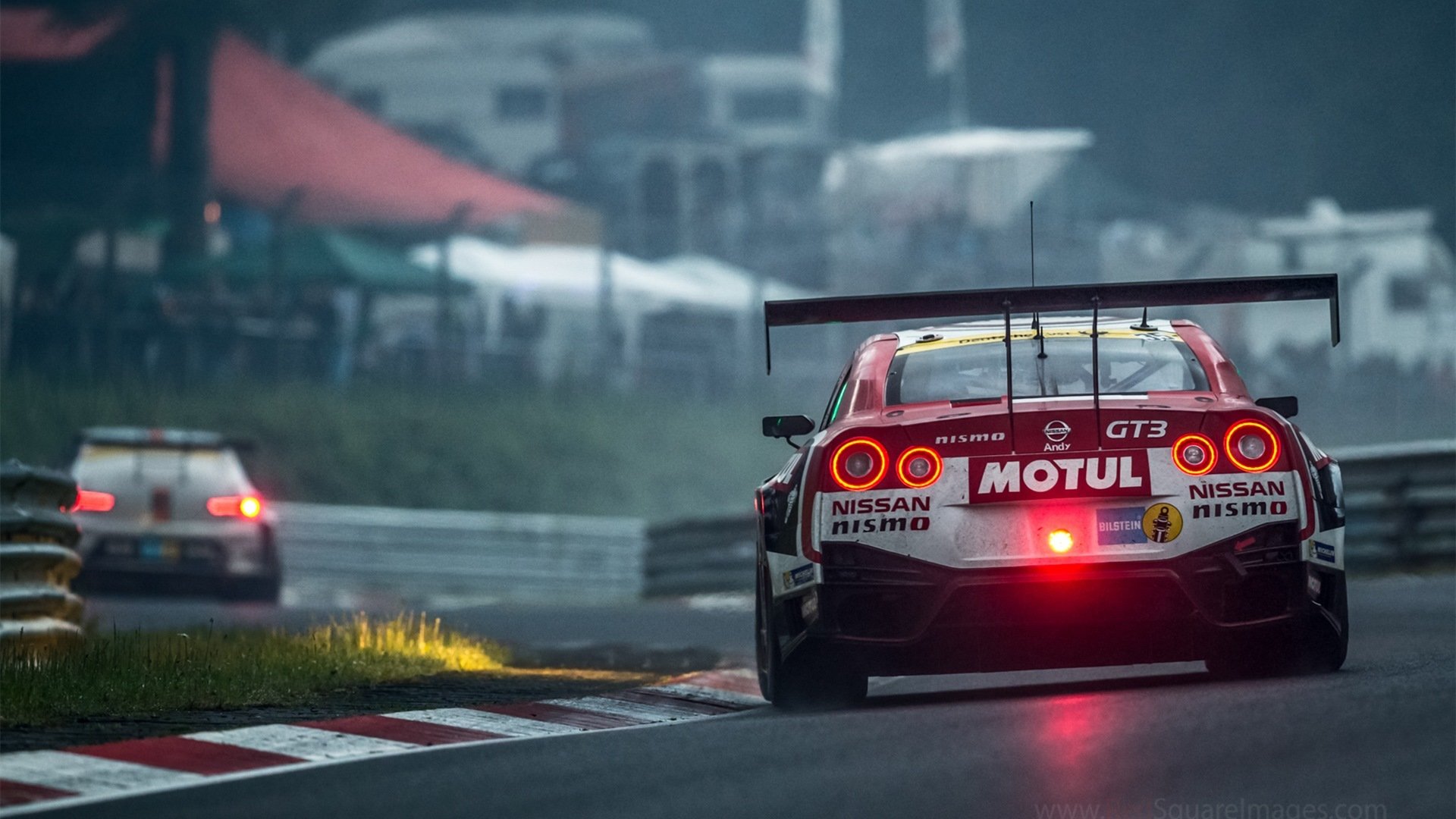 篮球之夜的双重奏，辽宁队提前终结新疆悬念，米切尔东决关键战接管比赛