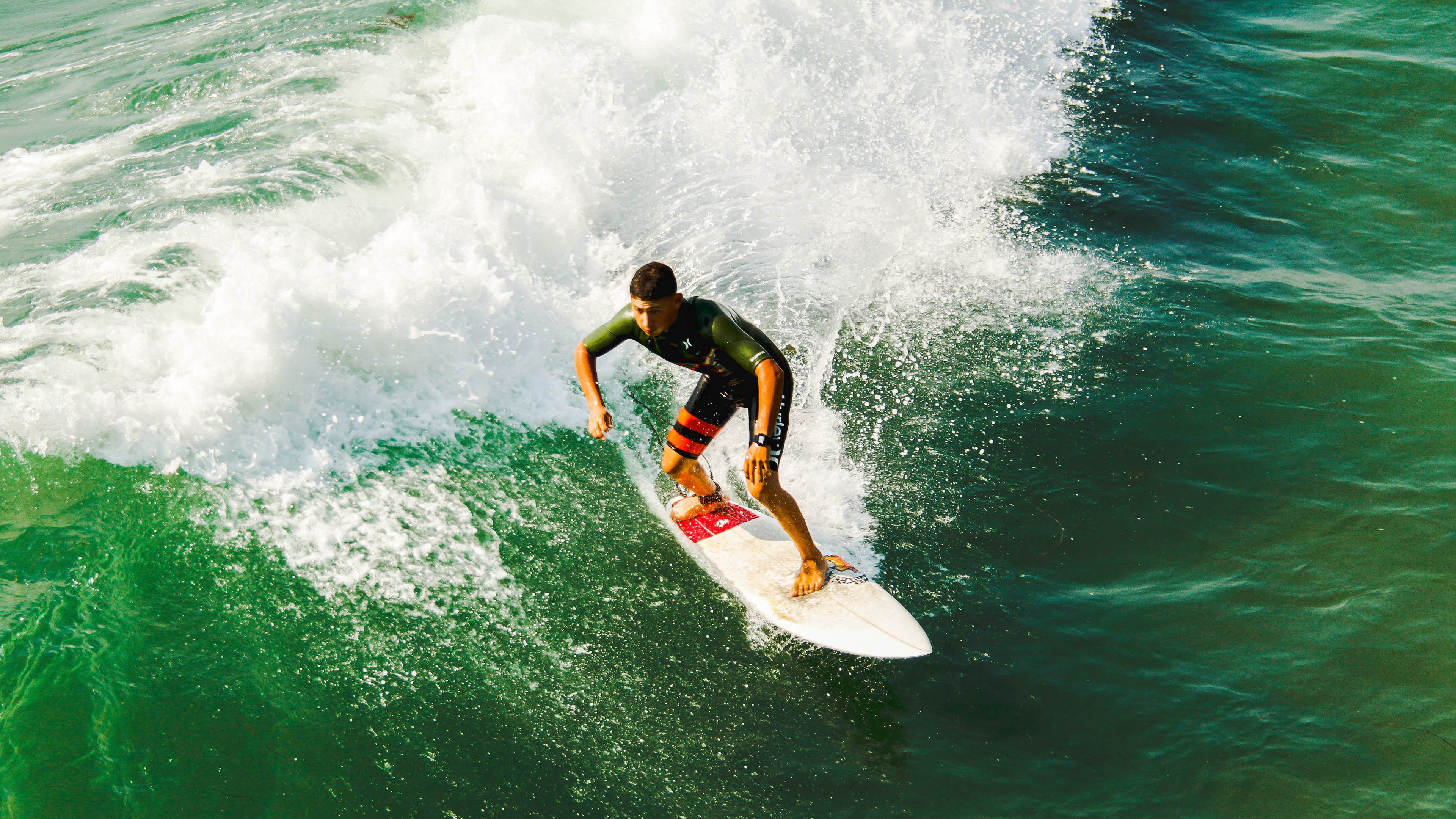 一箭封喉定乾坤，铁壁合围锁红魔—奥亚尔萨瓦尔绝杀与澳洲袋鼠的战术胜利